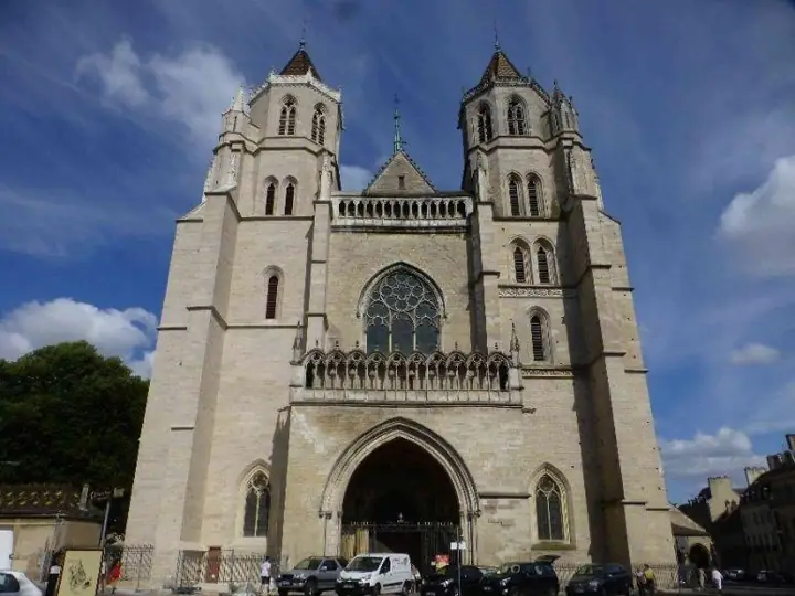 Project: Saint-Bénigne cathedral