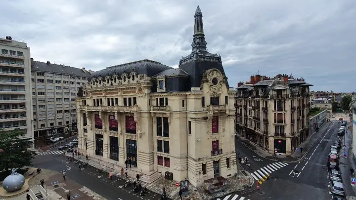 Projet : Hôtel La Poste, toiture existante